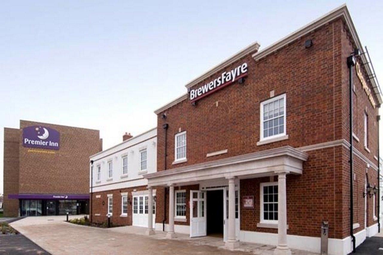 Premier Inn London Dagenham Exterior foto